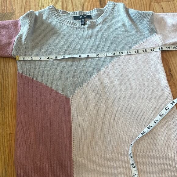 Ellen Tracy Pink Grey Colorblock Sweater Size medium - Picture 5 of 6
